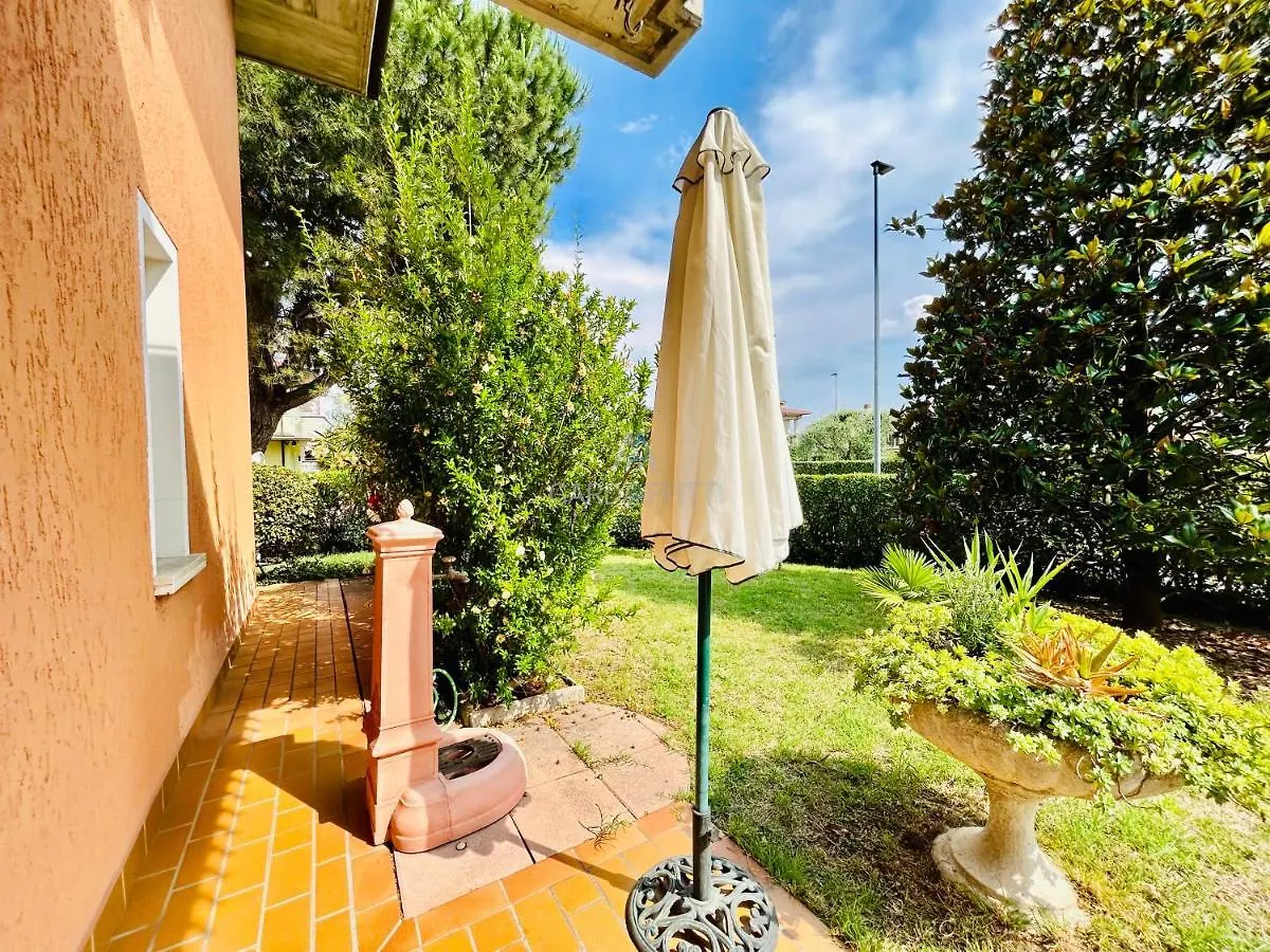 Apartamento Anubi Apt-5 Min Dal Lago Di Garda-Giardino Privato Sirmione