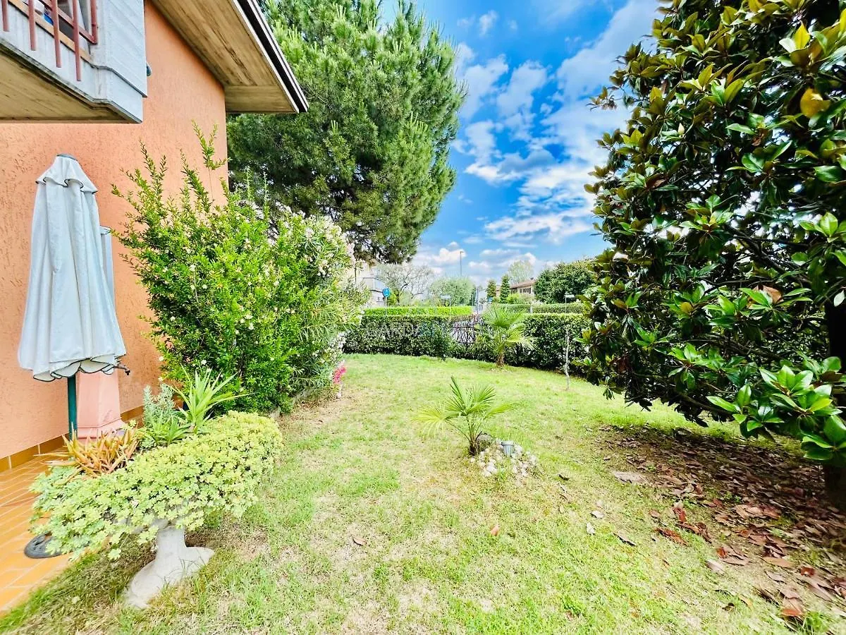 Anubi Apt-5 Min Dal Lago Di Garda-Giardino Privato Sirmione